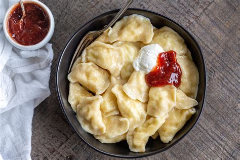 Pierogi With Farmers Cheese Vareniki Recipe Momsdish