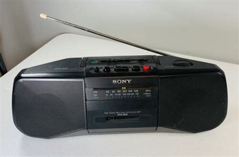 Sony Cfs B Am Fm Radio Cassette Recorder Player Portable Boom Box