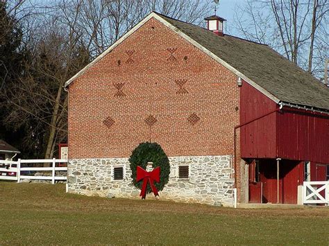 76 best Christmas Barn Decorations images on Pinterest | Christmas decor, Christmas time and ...