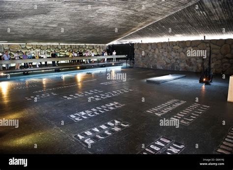 Yad Vashem Hall Hi Res Stock Photography And Images Alamy