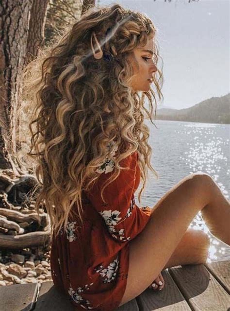 Edgy Womens Fashion Ad Edgywomensfashion Curly Hair