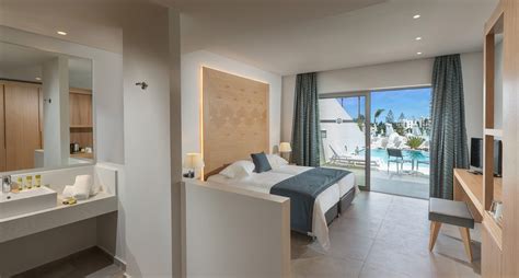 Junior Suite Sea View Private Pool - Blue Lagoon Ocean Kos, Greece ...