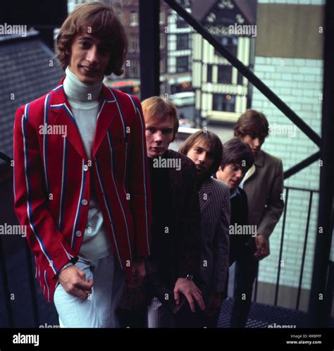 Bee Gees 1970s Hi Res Stock Photography And Images Alamy