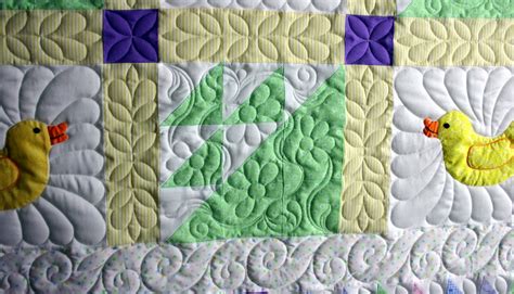 Three Bears Quilting: Natalie's Baby Ducks quilt is finished!!!