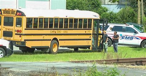 School Bus Headed To Beulah Middle Rear Ended By Semi Truck 13 Minor