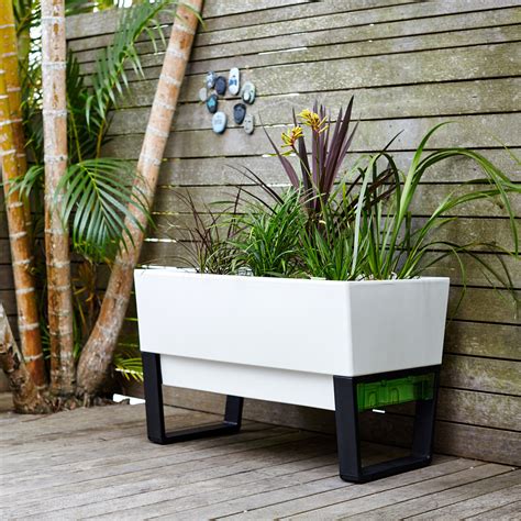 Modern Balcony Planters The Space Savvy Solution For Small Gardens Alittlebitofall