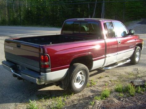 Sell used 2001 Dodge Ram 1500 SLT Lariat in New Hampshire, United States, for US $4,500.00