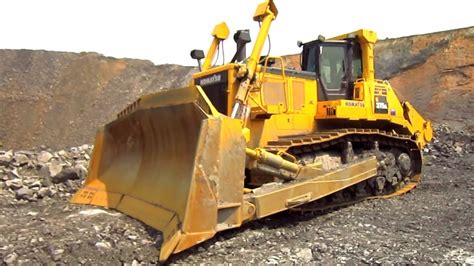 Komatsu D375A 6R Yellow Power Pte Ltd Heavy Equipment Singapore