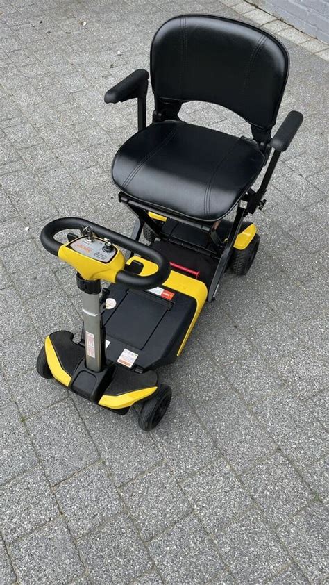 Monarch Solax Smarti Automatic Remote Folding Boot Scooter Yellow Ebay