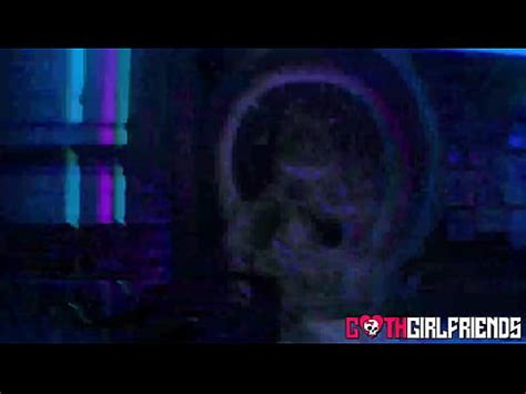 Gothic Babe Cassidy Luxe Stretches Pussy For Hardcore Sex XVIDEOS