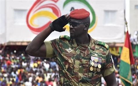 Guinea Coup Leader Col Mamady Doumbouya Sworn In As Countrys