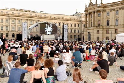 BMW lädt ein zu Staatsoper für alle 2022 am 18 und 19 Juni auf dem