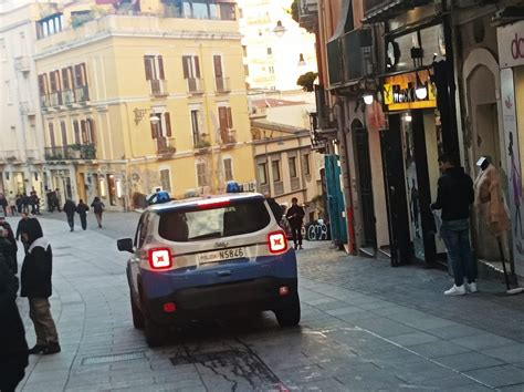 Droga Alcol E Spazzatura In Centro A Cagliari Via Alla Task Force