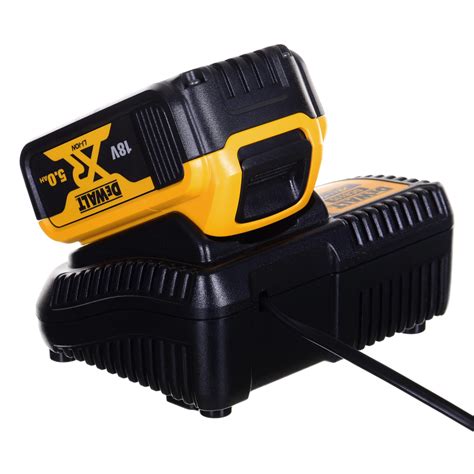 Smūginis suktuvas 18V 2x5 0Ah DCF850P2T TSTAK DEWALT žema kaina Varle lt