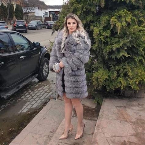 Pingl Par Mikfurs Sur Furs Femme Belle Femme La Belle