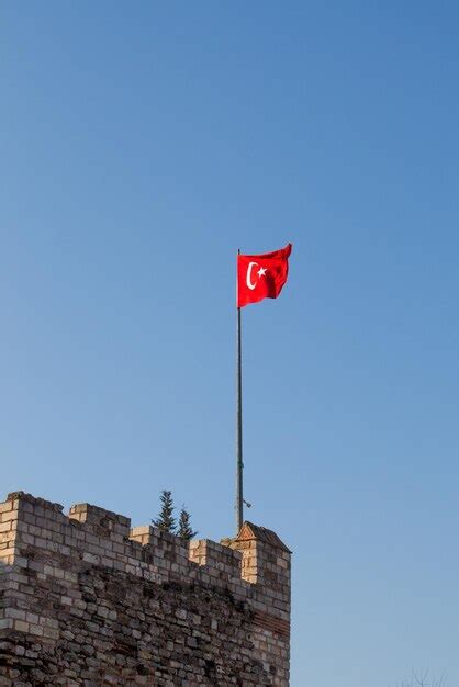 Premium Photo Turkish National Flag Hang On A Pole In Open Air