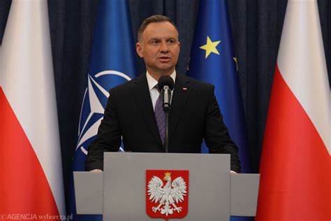 Bombardowanie w Izraelu Andrzej Duda Jestem wstrząśnięty Ataki budzą