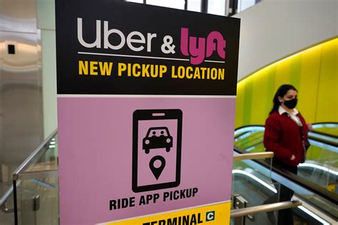 Plan To Boost Uber And Lyft Driver Pay In Minnesota Advances In State