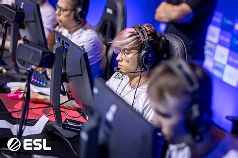 FaZe crumble in IEM Rio Legends stage - Jaxon