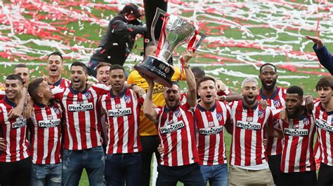 El Atlético De Madrid Recoge El Trofeo De Liga En El Wanda