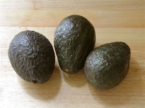 How To Slice An Avocado