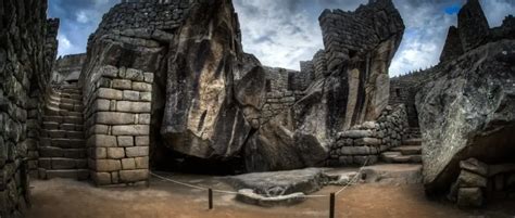 Templo Del C Ndor En Machu Picchu Top Alpaka Travel