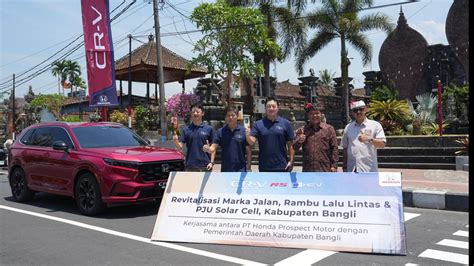 Dukung Keamanan Jalan Raya Honda Adakan Program Revitalisasi Marka Dan