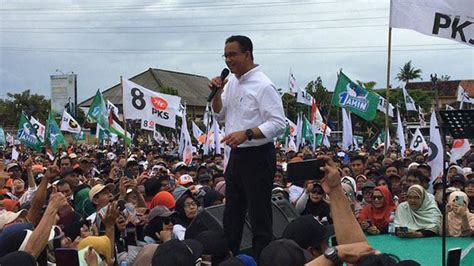 Bertemu Anies Baswedan Sultan Ternate Sudah Idola Sejak Dia Jadi