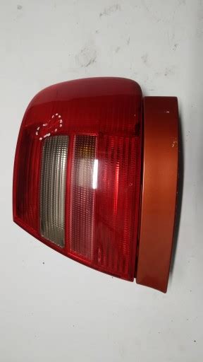 AUDI A4 B5 SEDAN LAMPA PRAWY TYŁ 8d0945096c 8d0945096c za 65 zł z