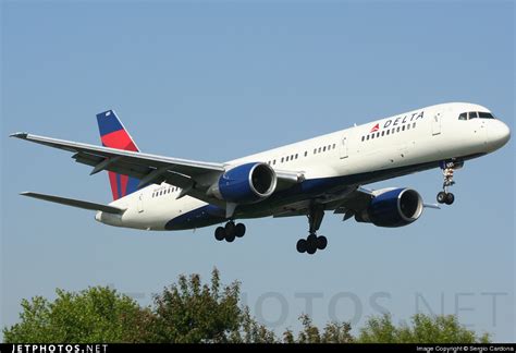 N681DA Boeing 757 232 Delta Air Lines Sergio Cardona JetPhotos