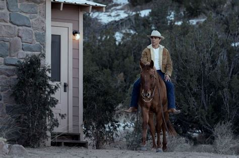 Dark Winds Proves Itself a TV Noir Mainstay in Its Second Season | TV ...