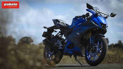 Yamaha R15 Wallpapers Desktop