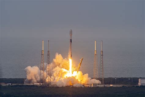 Spacex Launches The Second Pair Of O3b Mpower Satellites