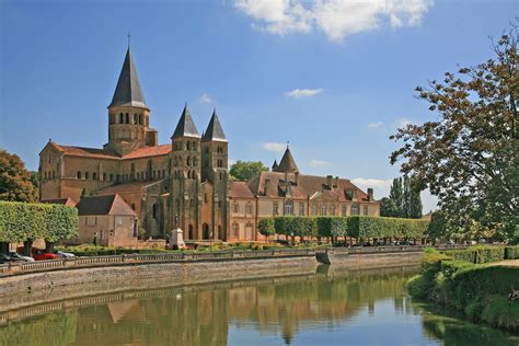 Visite Basilique Du Sacre Coeur Em Paray Le Monial Expedia Br