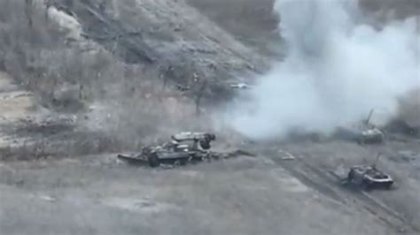 Dramatic Video Appears To Show Heavy Losses Among Russian Armored Formations Cnn