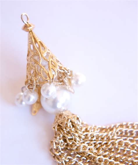 Vintage Long Pearl And Gold Tone Chain Tassel Pendant With Etsy