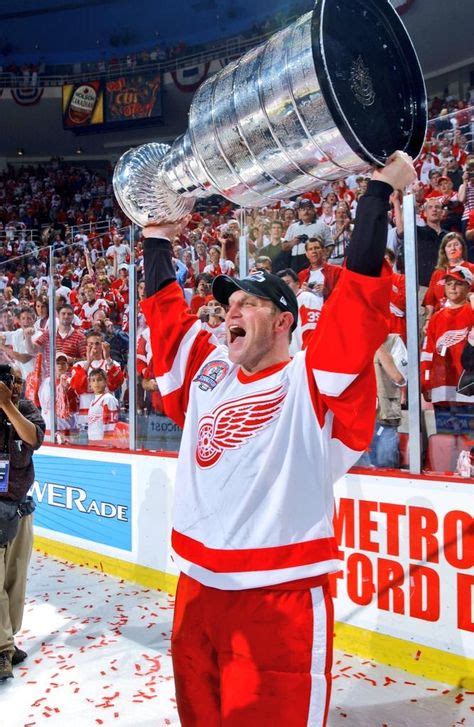 2002 STANLEY CUP CHAMPIONS DETROIT RED WINGS BRETT HULL | Detroit red ...