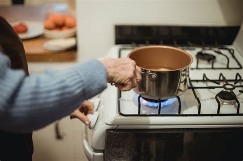 Aprenda A Economizar G S De Cozinha Essas Dicas