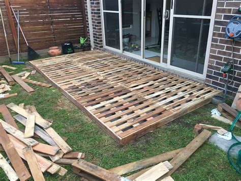 How To Build A Diy Pallet Patio Or Deck On A Budget Artofit