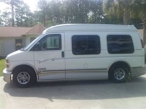 Purchase Used 2002 Gmc Savana Explorer 1500 Limited Se In Douglas Georgia United States For