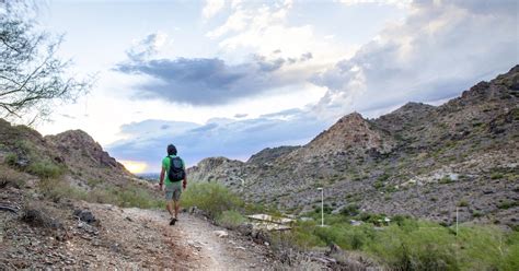 Hike Mojave Trail #200, Mojave Picnic Area & Trailhead