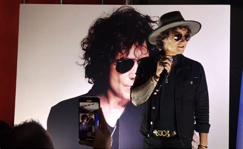 Enrique Bunbury Honra A La Divina Greta Garbo En Su Nuevo Disco