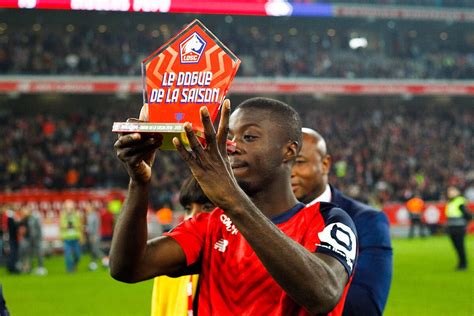 Football Lille LOSC Nicolas Pépé vendu au mercato c est officiel à