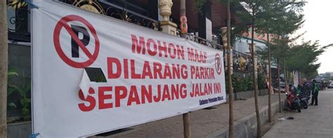 Aturan Hukum Dan Sanksi Dilarang Parkir Sembarangan Pahami Lokasi Yang