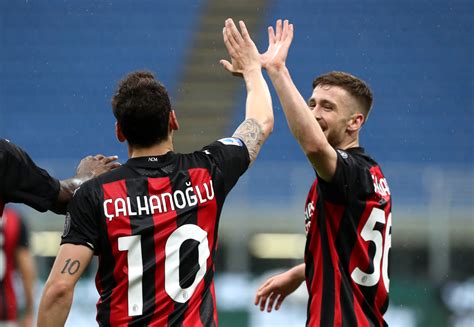 Milan Sassuolo 1 2 Raspadori Entra E Demolisce I Rossoneri News