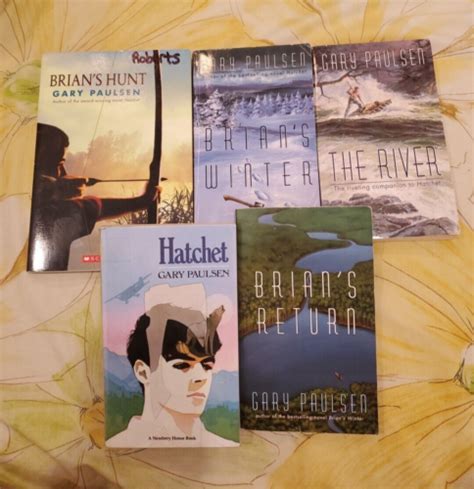 Hatchet Brians Saga Gary Paulsen Complete Series Set Lot Books