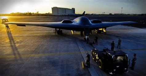 Incredible Facts About the B-2 Spirit – The Grizzled