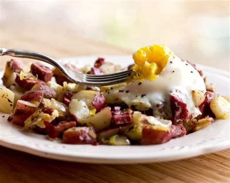 Corned Beef Hash And Eggs Recipe Homemade Food Junkie