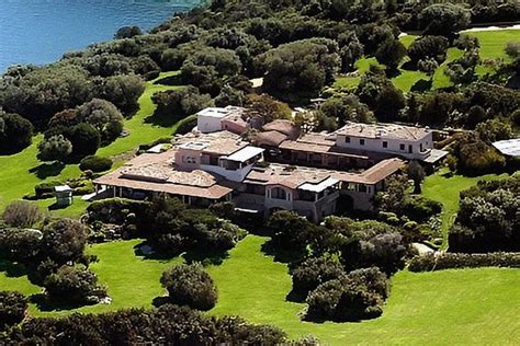 Berlusconi's villa put on sale for over $500 million FT