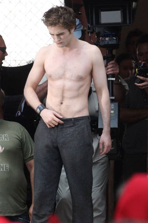 Robert Pattinson Shirtless Twilight